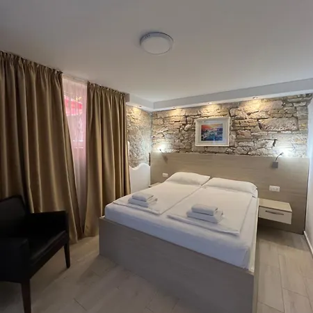 Minella Bed and breakfast 3*