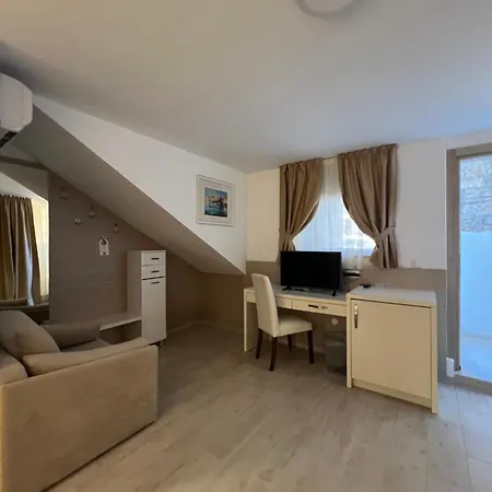 Frühstückspension Minella Poreč