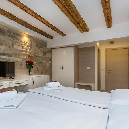 Minella 3* Πόρετς