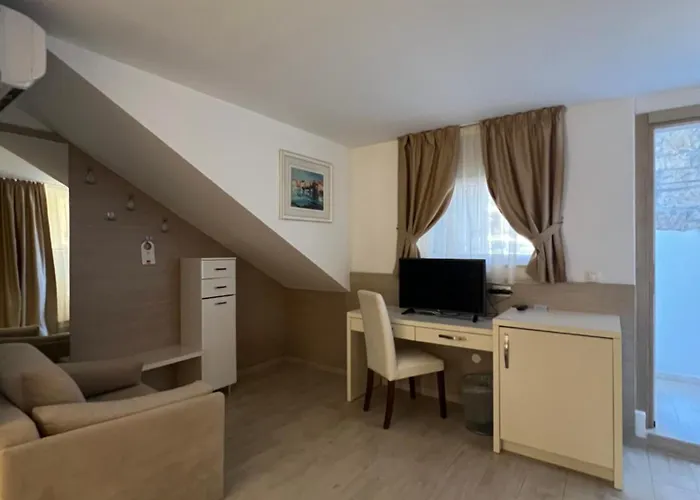 Bed and Breakfast Minella Πόρετς